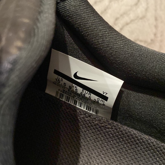 Nike Men’s Vapormax CS Midnight Fog in Excellent Condition with Reflective Coat - Picture 5 of 13